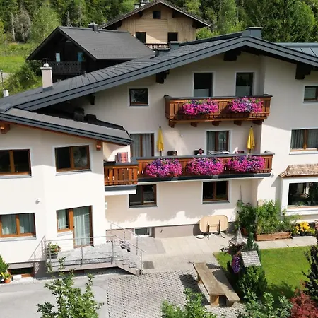 Haus Traninger Apartmán *